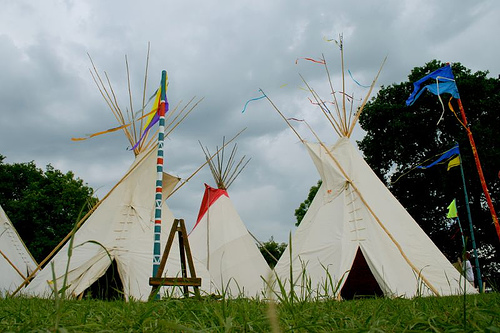 Die Tipis der Indianer | Jurtenland - Zelte mit Feuer im Herzen!